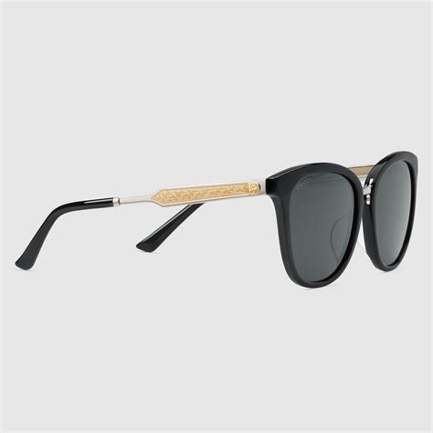 gucci round frame acetate sunglasses.